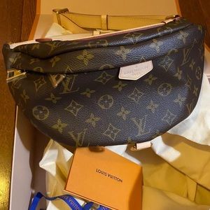 SOLD! NEW LOUIS VUITTON BUMBAG MONOGRAM. NEVER USED OR TRIED ON.